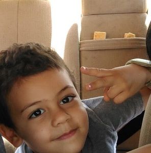 Meet your Posher, Karas